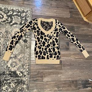 Express Animal Print V-Neck Sweater Size Small